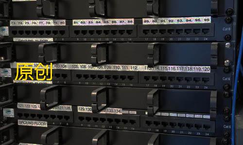 和平精英最新版灵敏度原创            乌拉拉请周迅吃路边摊
，周迅给他扒蒜
、比心关系亲密�，网友
：情敌